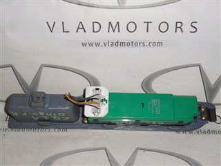 Блок упр. стеклоподьемниками Mitsubishi Mirage Dingo Владивосток