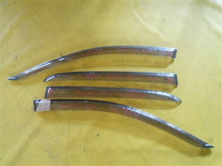 Ветровик Toyota Corolla Runx Уссурийск