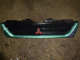 Решетка радиатора Mitsubishi Pajero Mini Владивосток