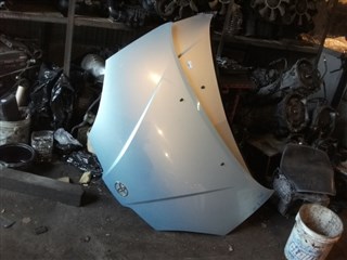 Капот Toyota Prius Владивосток