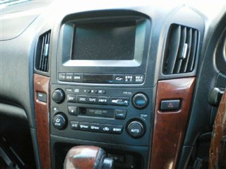 Монитор Toyota Harrier Владивосток