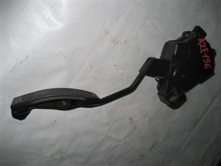 Педаль Toyota Blade Владивосток