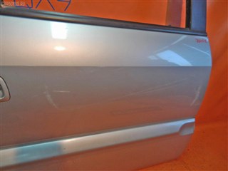 Дверь Subaru Traviq Владивосток