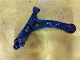 Рычаг Toyota Wish Уссурийск