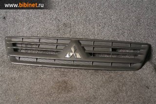 Решетка радиатора Mitsubishi Lancer Cargo Красноярск