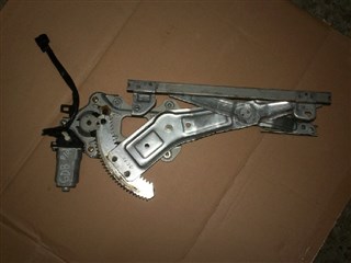 Стеклоподъемник Subaru Impreza WRX Новосибирск