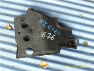 Защита двс пластик Toyota Prius Владивосток