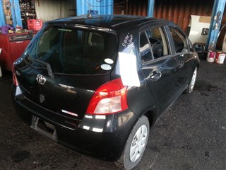 Крепление аккумулятора Toyota Belta Владивосток