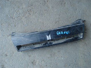 Решетка радиатора Isuzu Gemini Владивосток