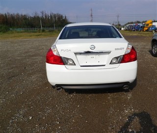 Бампер Nissan Fuga Владивосток