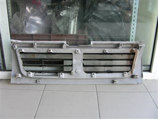 Решетка радиатора Mitsubishi Toppo Владивосток