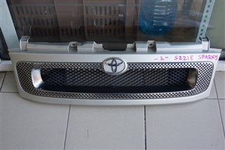 Решетка радиатора Toyota Sparky Владивосток