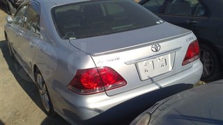 Спойлер Toyota Crown Athlete Владивосток