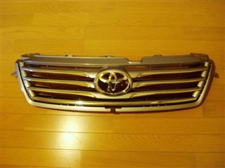 Решетка радиатора Toyota Vanguard Владивосток