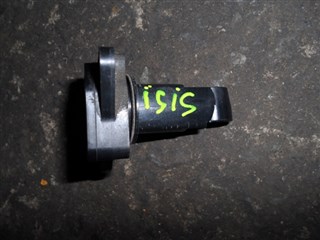Расходомер воздушный Toyota Isis Владивосток