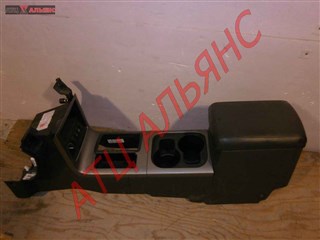 Консоль Nissan Pathfinder Владивосток