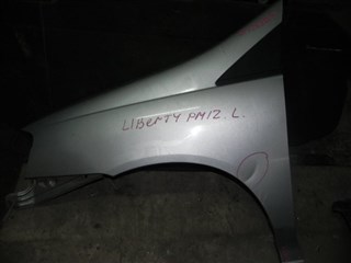 Крыло Nissan Liberty Владивосток