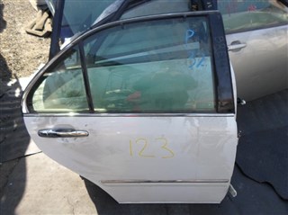 Дверь Toyota Brevis Владивосток