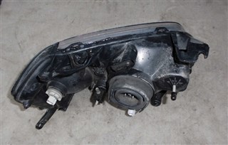 Фара Mazda Ford Escape Владивосток